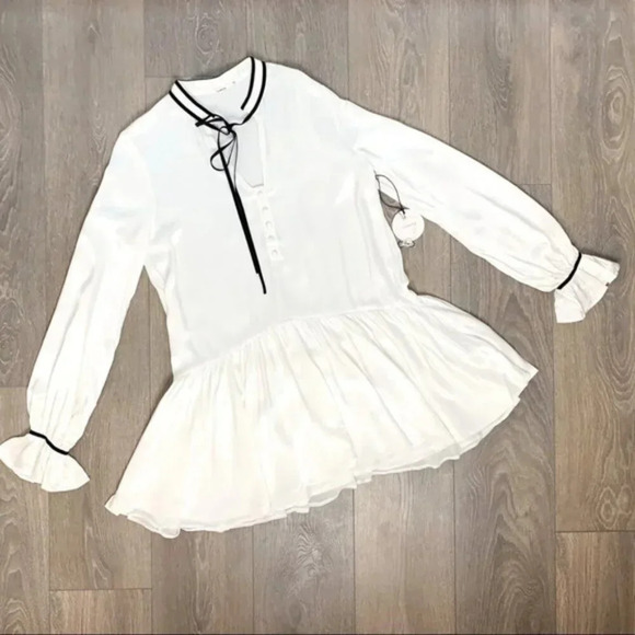 Revolve Tularosa Malia Mini Dress Shift Ivory Neck Tie Ruffle flare Sleeve XS - Picture 5 of 16